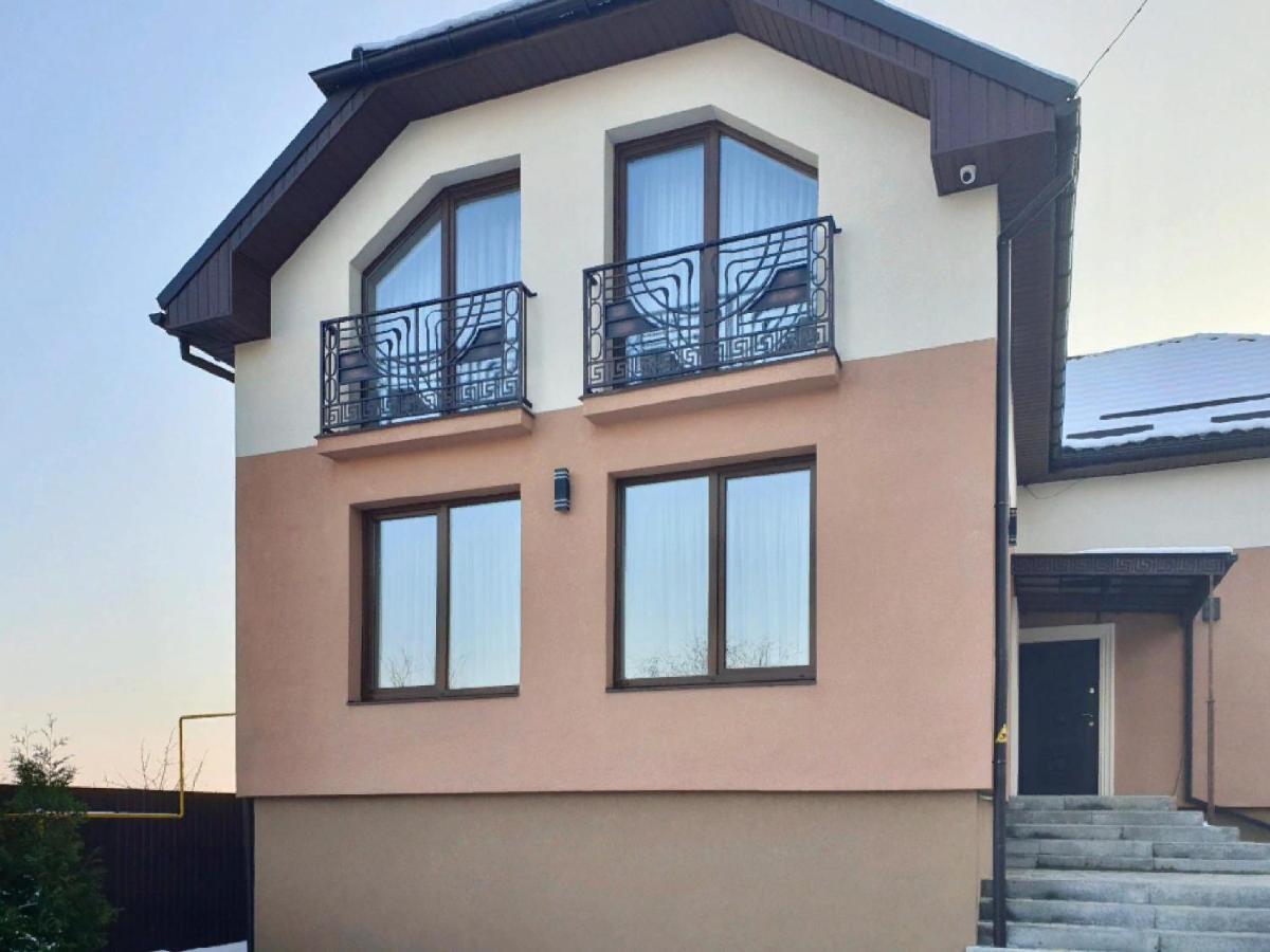 Apartment Sweethome 1 Free Parking Užhorod Esterno foto